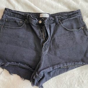 Abercrombie black cut off jean shorts